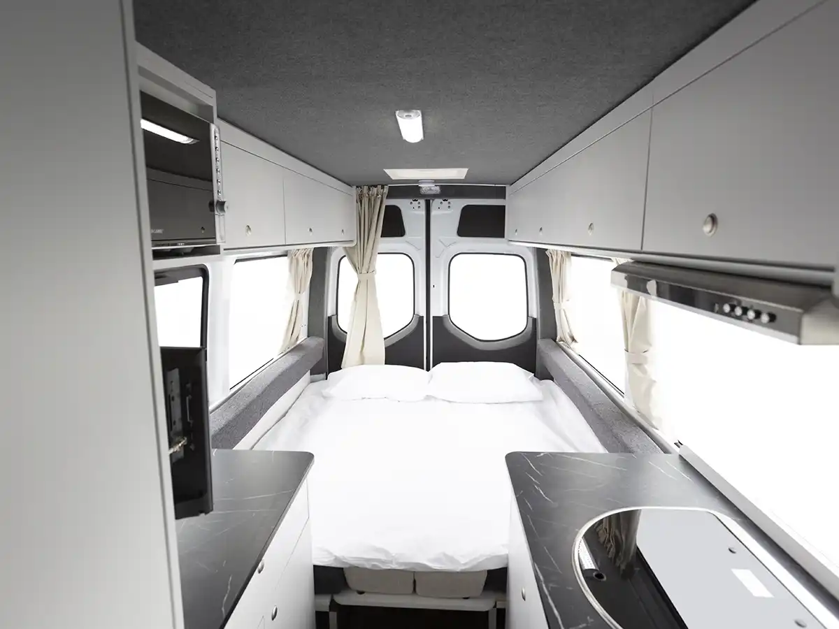 Apollo Euro Tourer New Zealand - Bed Set Up