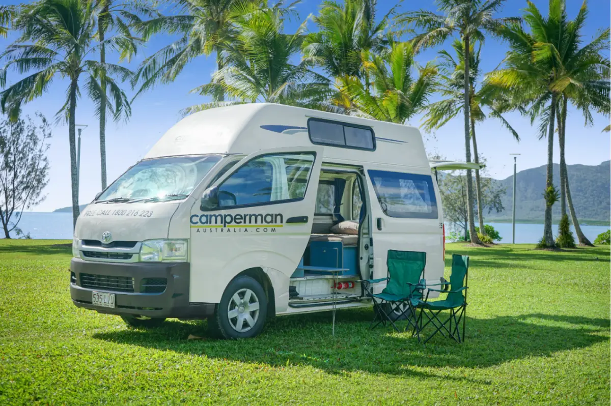 Juliette Hi-Top Exterior with Camp Chairs