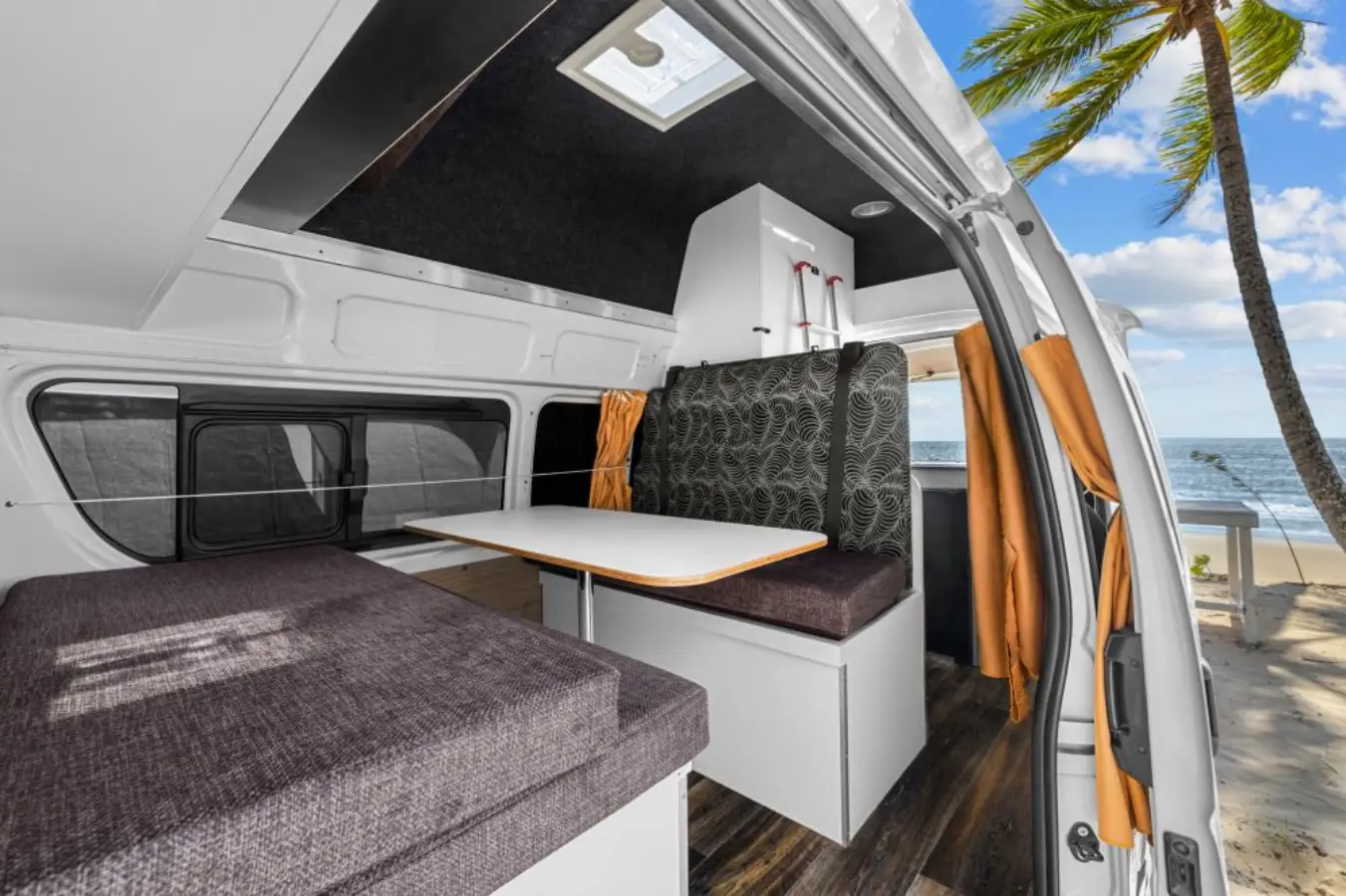 Maxie 4 with Shower & Toilet - Inside Design view
