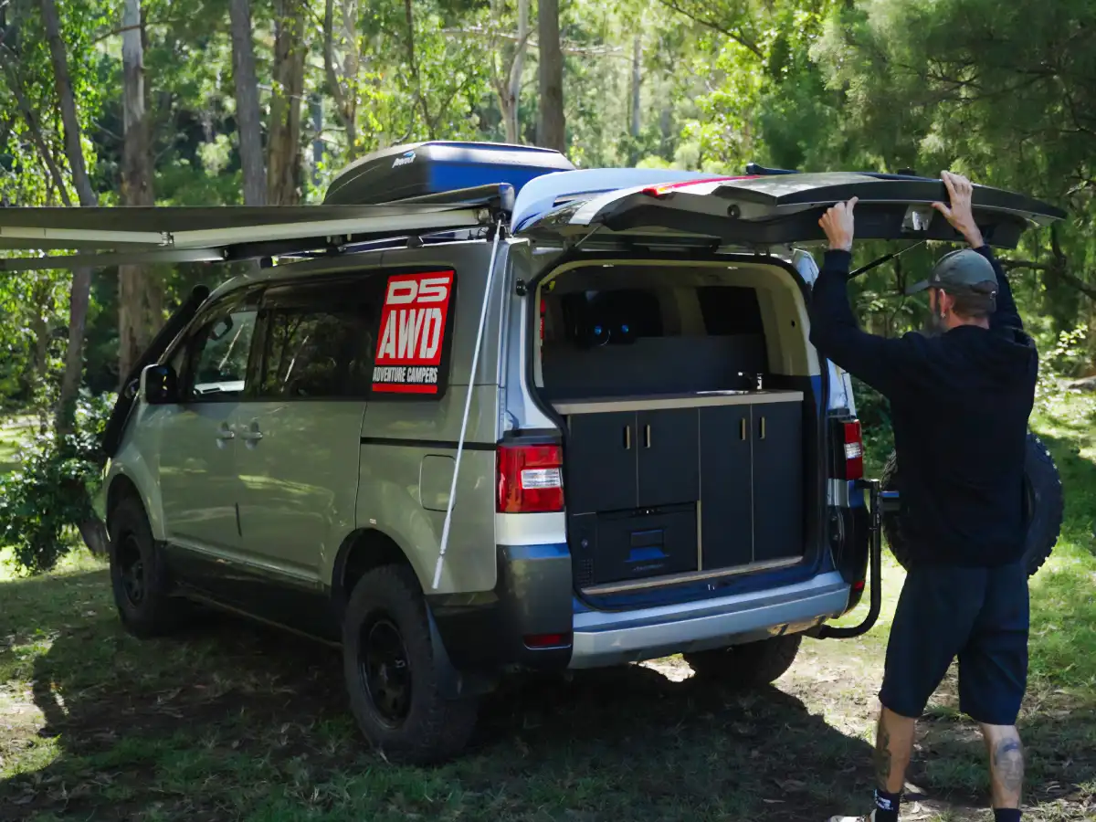 D5-4X4-Adventure-Camper Boot View