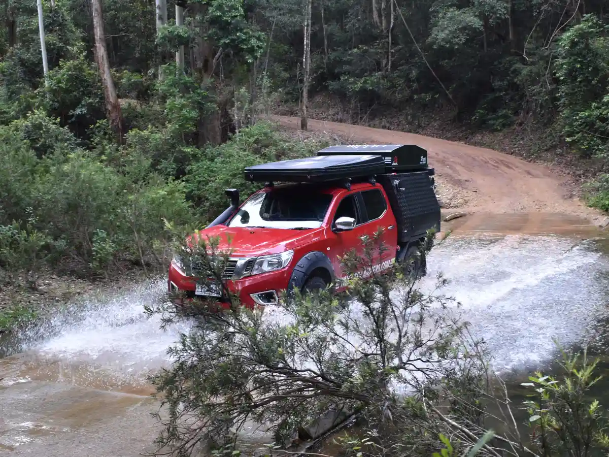 4WD Grip Camper Creek Crossing