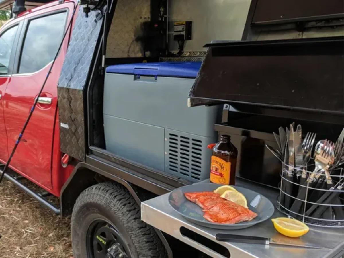 4WD Grip Camper Kitchen