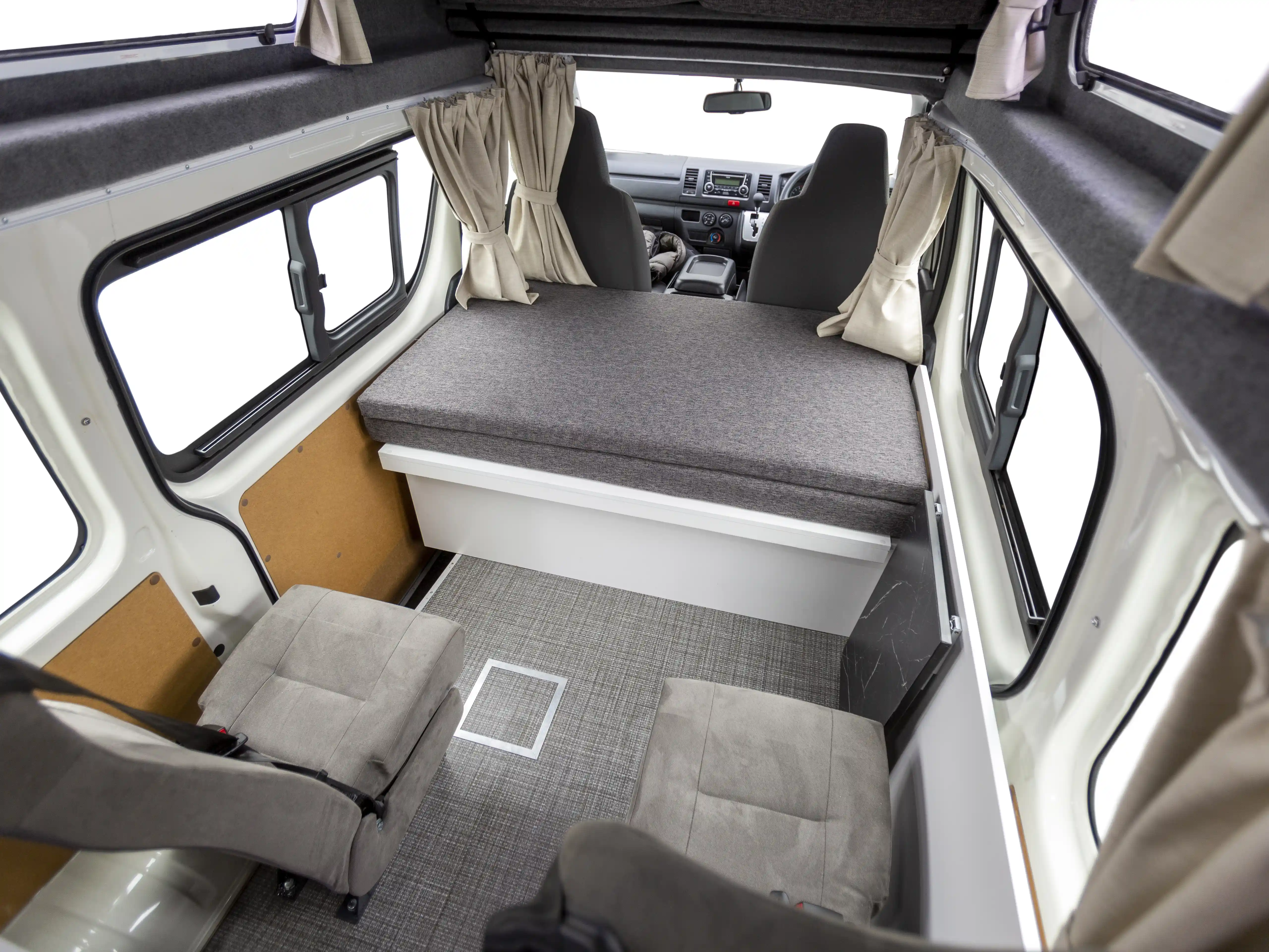 Cheapa Hitop Interior 2
