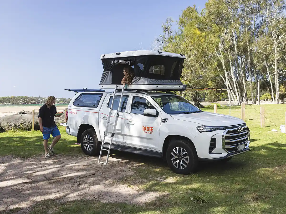 4WD Adventure Tent Select External View