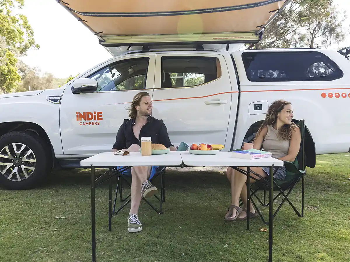 4WD Adventure Tent Select Picnic Under Awning