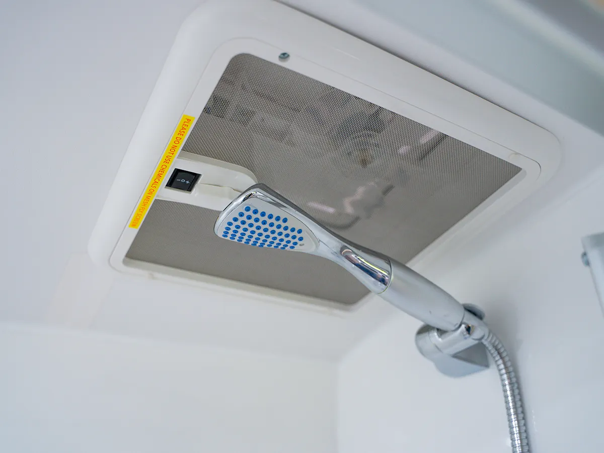 Active Compact Select Shower