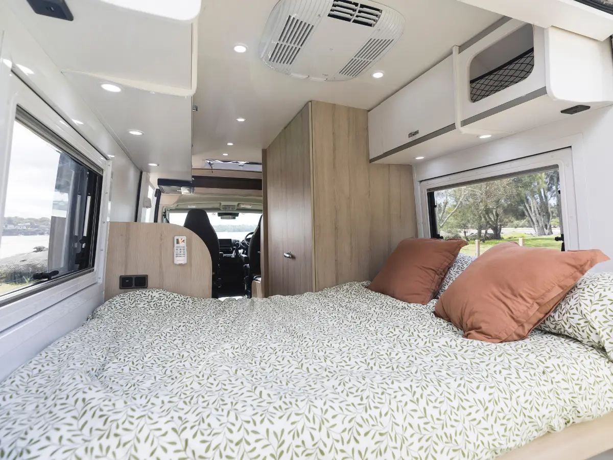 Active Pop Top Select Rear Bed