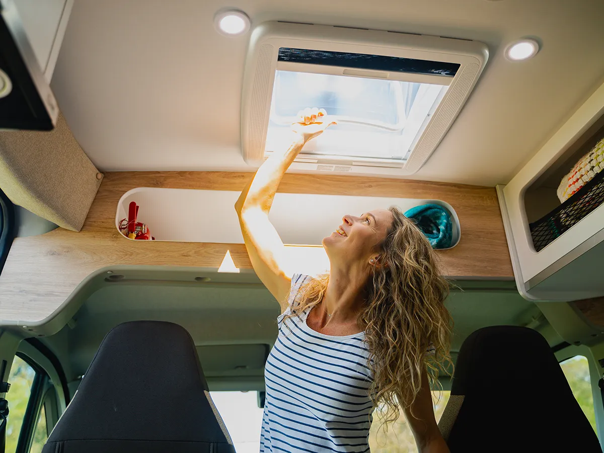 Active Standard Select Skylight