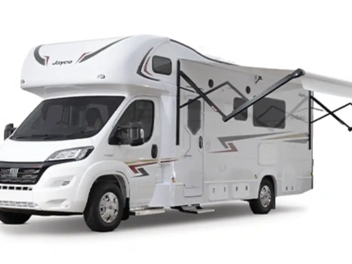 Royale 6 - Side with Awning