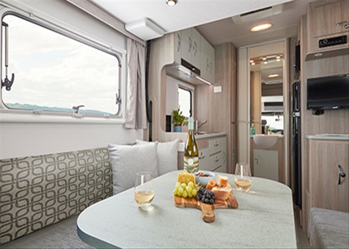 LJ 2 Berth Voyager Roamer Motorhome - dining area view